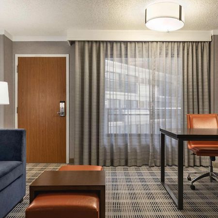 Embassy Suites By Hilton Kansas City Overland Park Exteriér fotografie