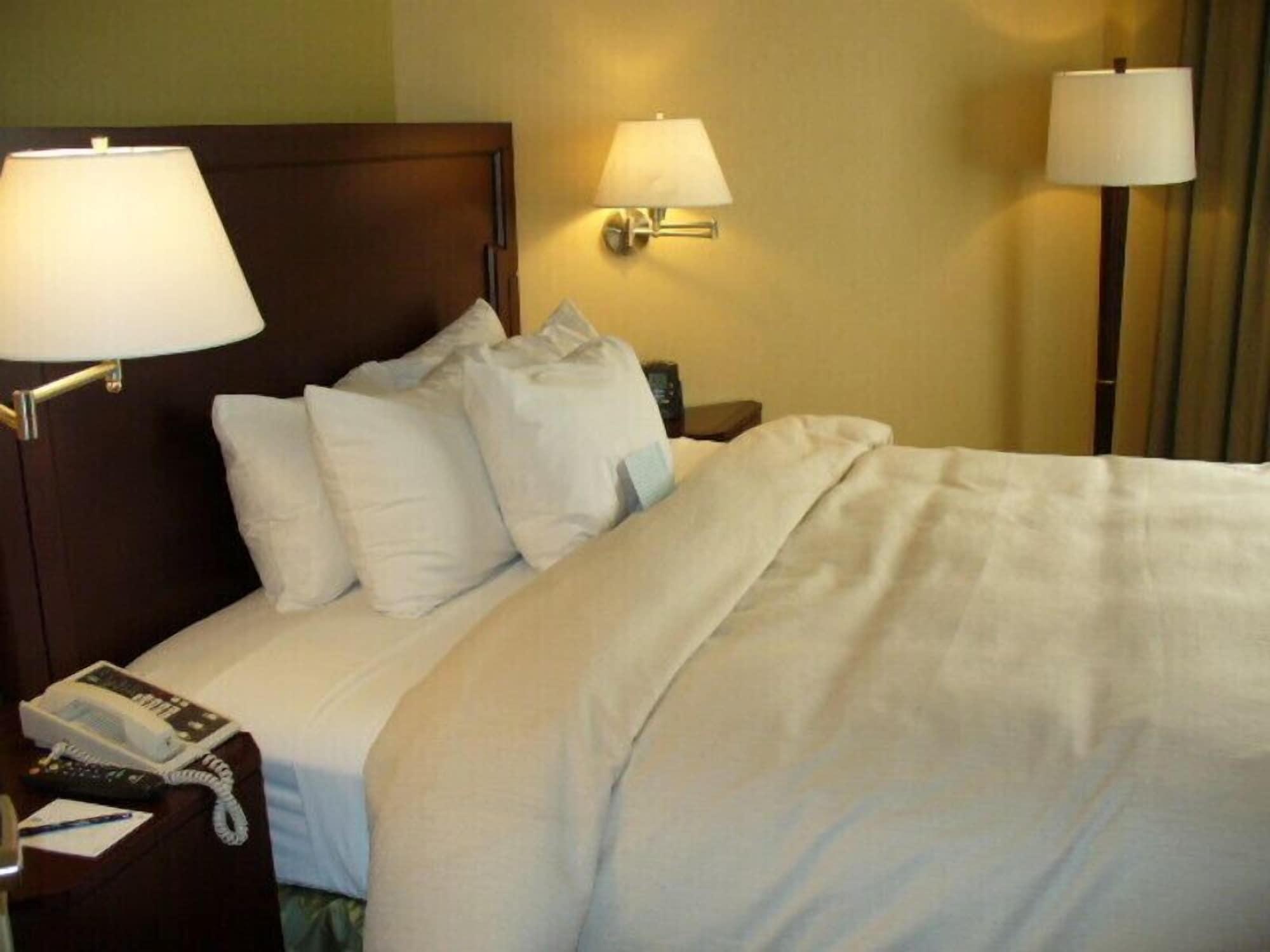 Embassy Suites By Hilton Kansas City Overland Park Exteriér fotografie