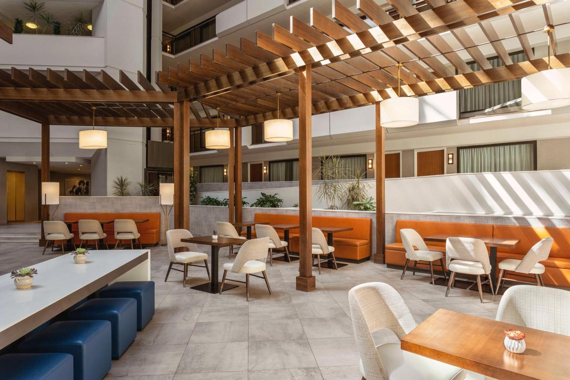 Embassy Suites By Hilton Kansas City Overland Park Exteriér fotografie